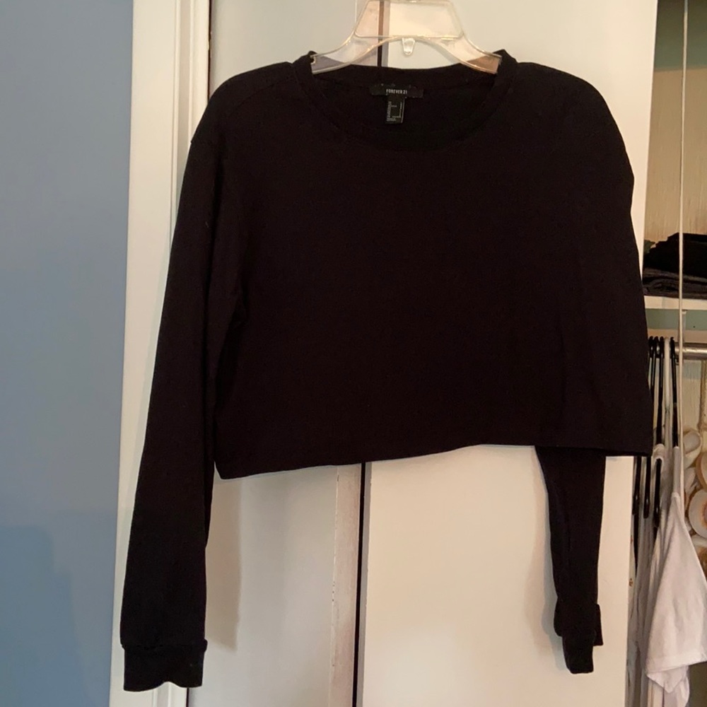 Black crop top